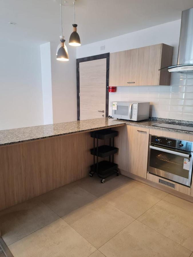 Hermoso departamento, céntrico y tranquilo Quito Esterno foto